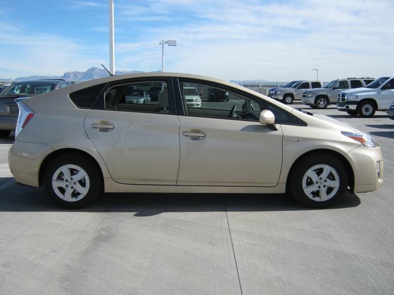 Toyota Prius 2011 photo 5