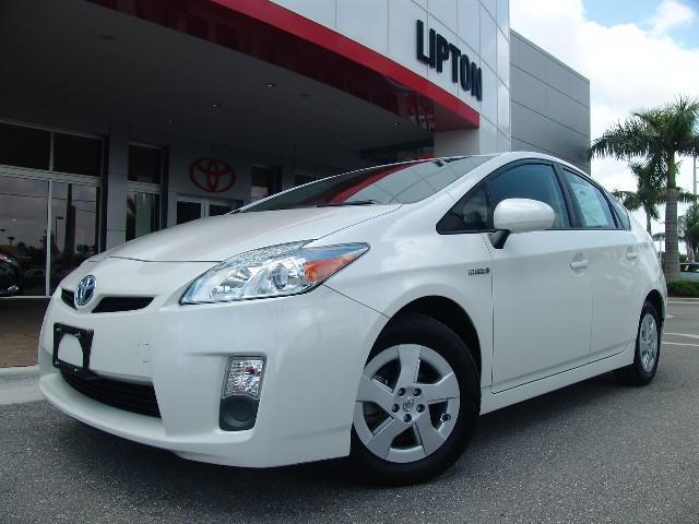 Toyota Prius 2011 photo 1