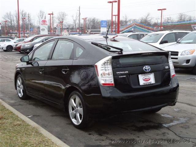 Toyota Prius 2011 photo 3
