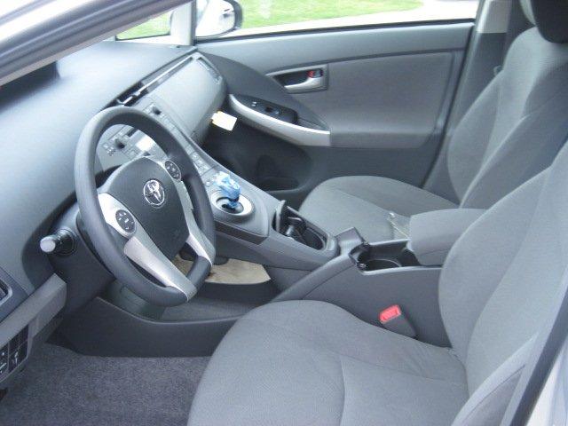 Toyota Prius G 15 Hatchback