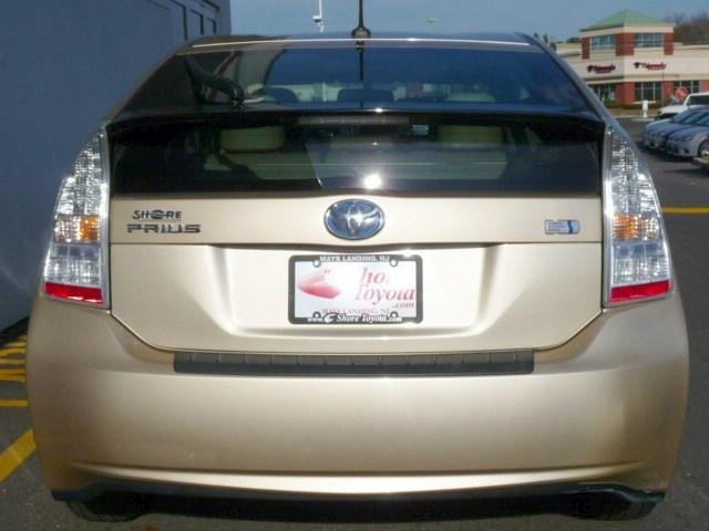 Toyota Prius 2011 photo 4