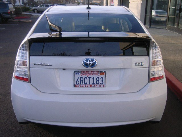 Toyota Prius 2011 photo 3