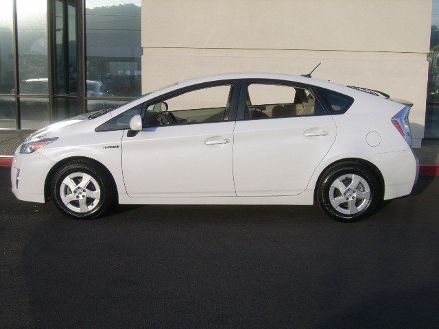 Toyota Prius 2011 photo 1