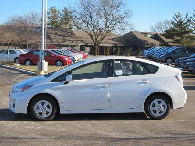 Toyota Prius 2011 photo 2