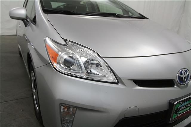 Toyota Prius 2012 photo 4