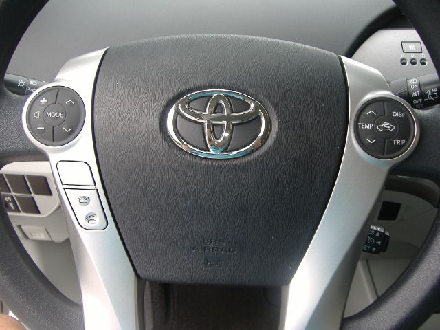 Toyota Prius 2012 photo 6