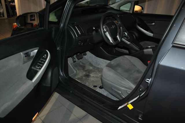 Toyota Prius 2012 photo 1