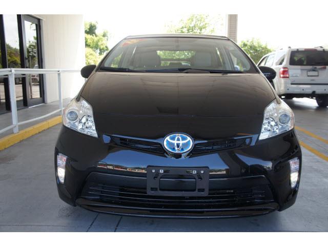 Toyota Prius 2012 photo 2