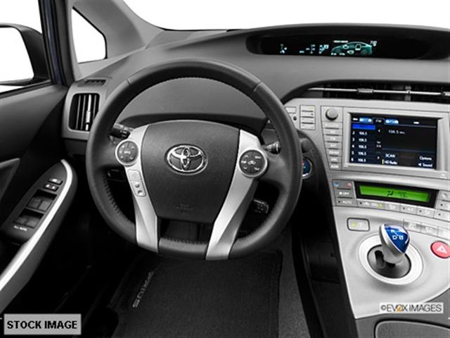 Toyota Prius 2013 photo 1