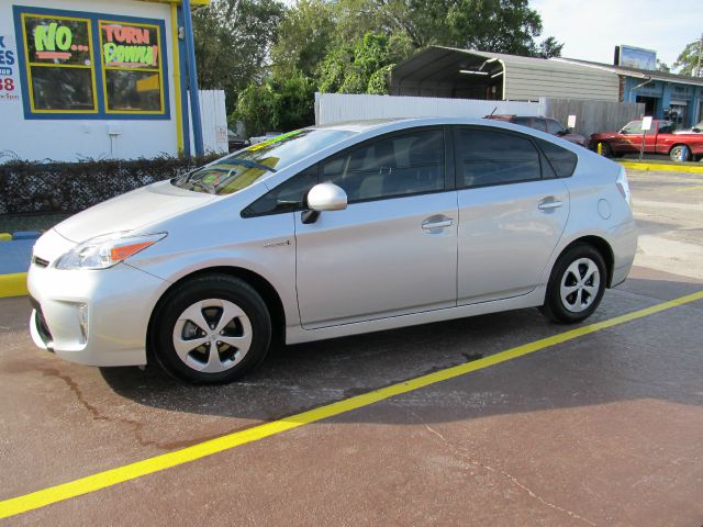 Toyota Prius 2013 photo 4