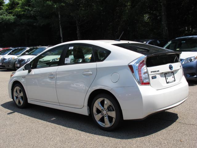 Toyota Prius 2013 photo 4
