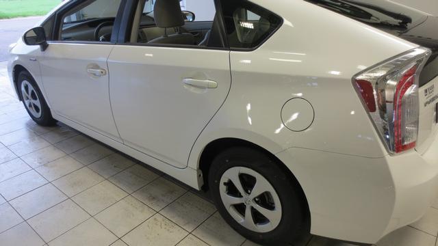 Toyota Prius 2013 photo 10