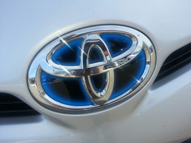 Toyota Prius 2013 photo 4