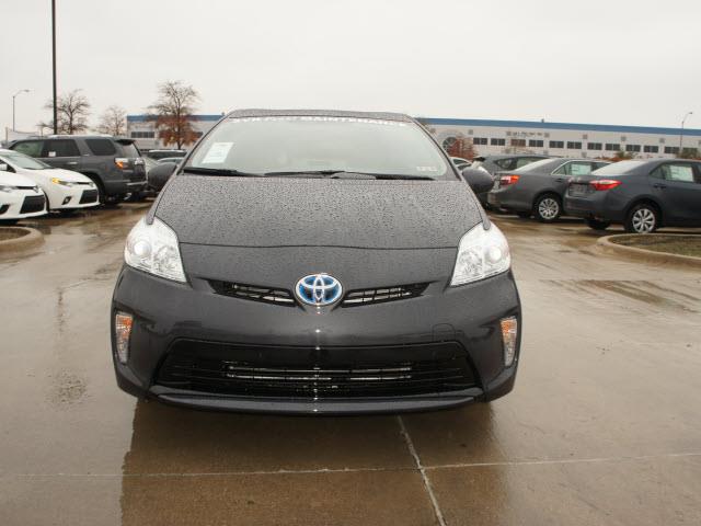 Toyota Prius 2014 photo 1