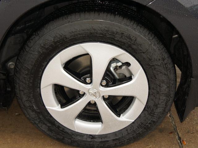 Toyota Prius 2014 photo 3