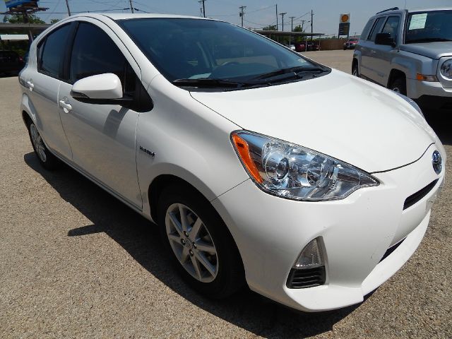 Toyota Prius c G 15 Hatchback