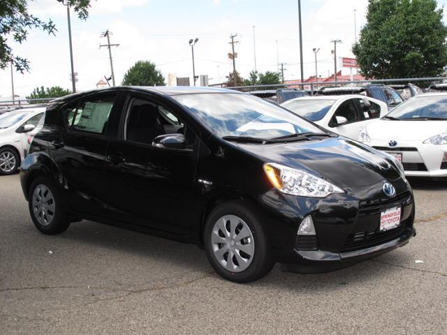 Toyota Prius c 2013 photo 1