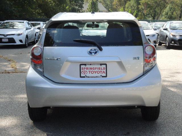 Toyota Prius c G 15 Hatchback