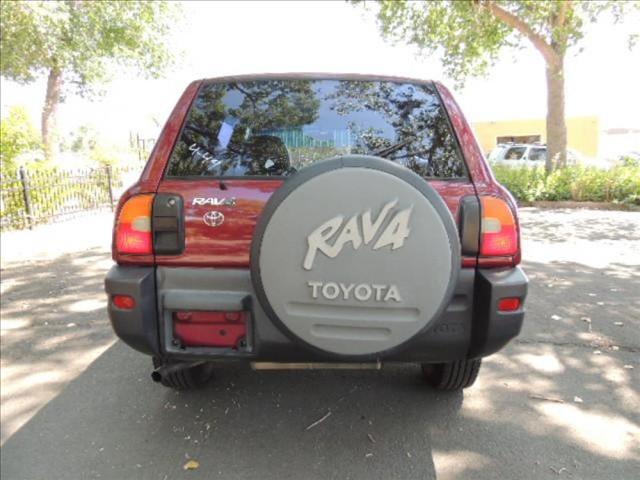 Toyota RAV4 1996 photo 0