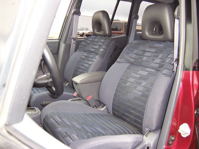 Toyota RAV4 1997 photo 1