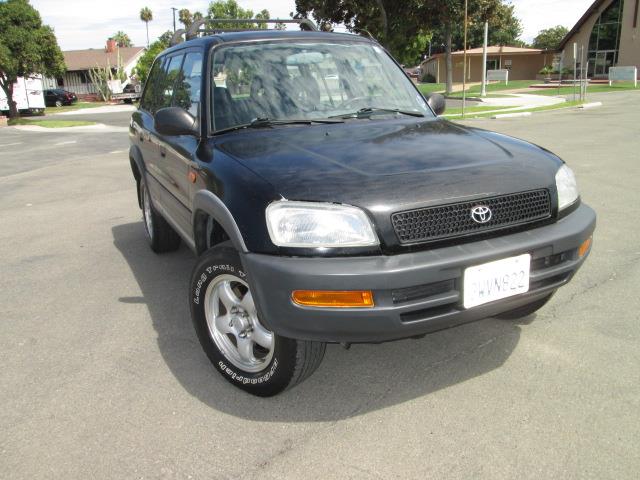 Toyota RAV4 1997 photo 2