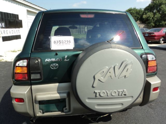 Toyota RAV4 1998 photo 0
