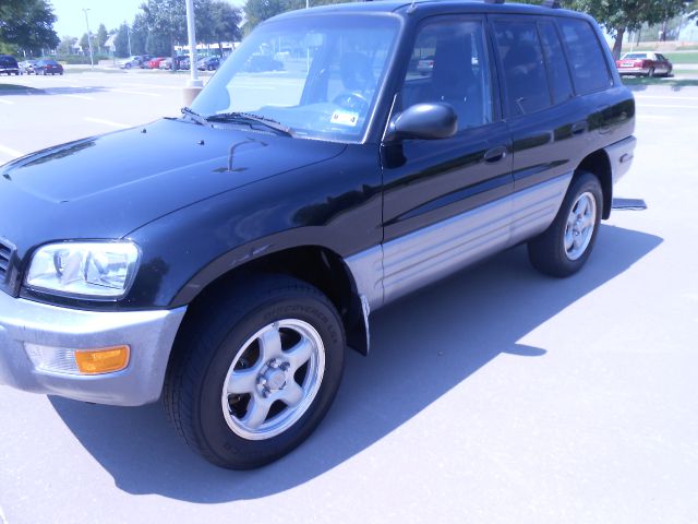 Toyota RAV4 1998 photo 2