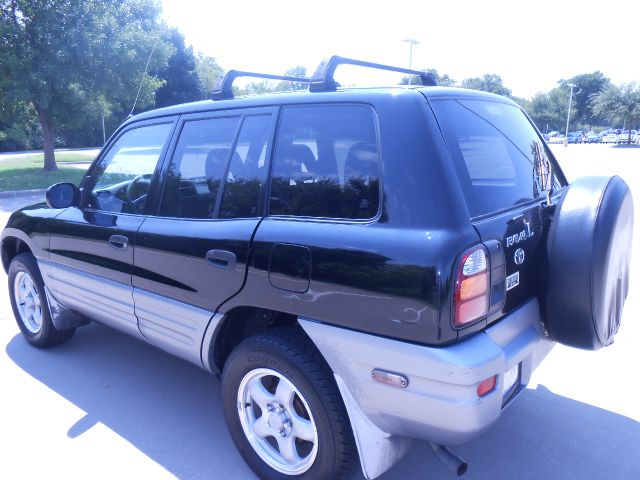 Toyota RAV4 1998 photo 4