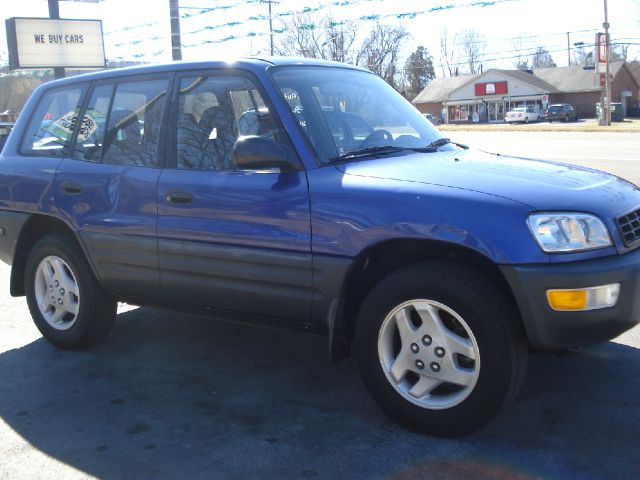 Toyota RAV4 1998 photo 3