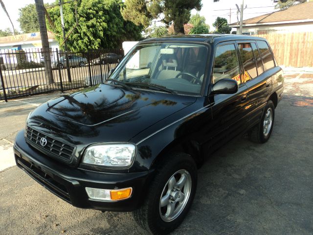Toyota RAV4 1999 photo 2