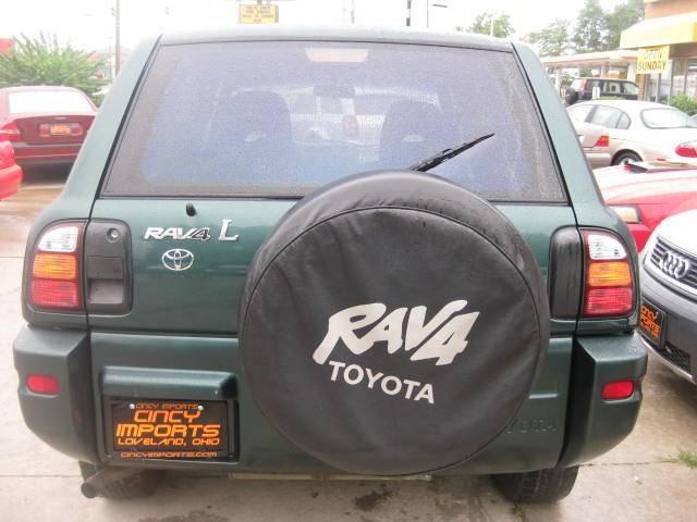Toyota RAV4 1999 photo 2