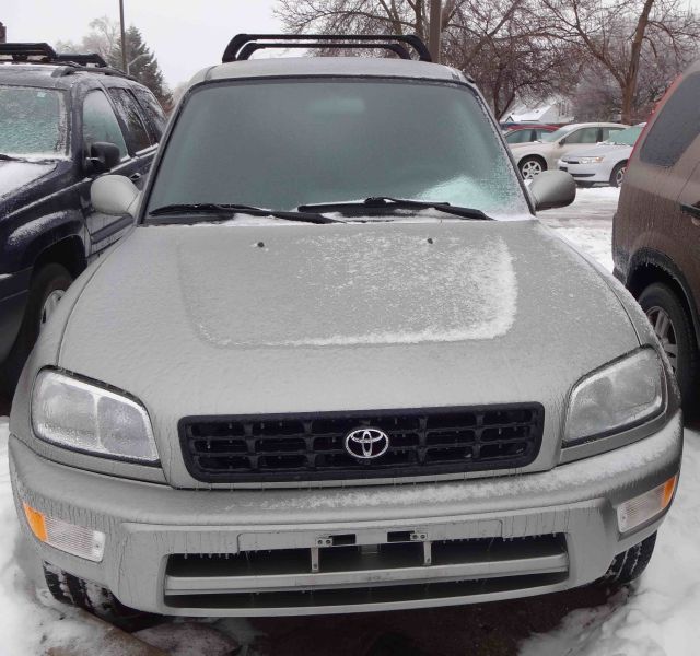 Toyota RAV4 1999 photo 1