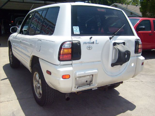 Toyota RAV4 1999 photo 1