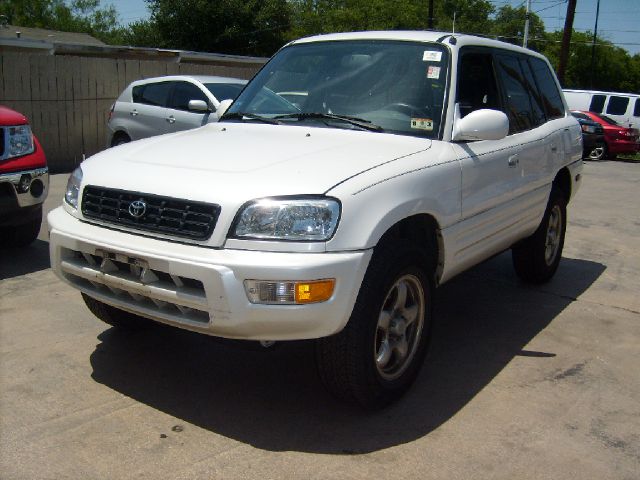 Toyota RAV4 1999 photo 3