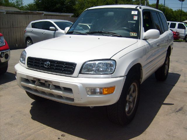 Toyota RAV4 1999 photo 4