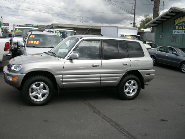 Toyota RAV4 2000 photo 5