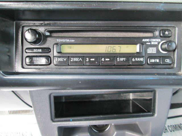 Toyota RAV4 2000 photo 28