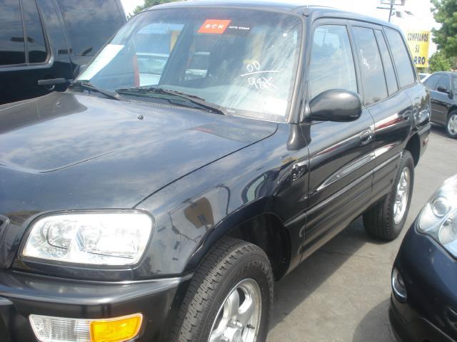 Toyota RAV4 2000 photo 2