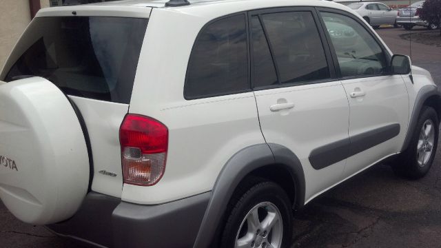 Toyota RAV4 2001 photo 3