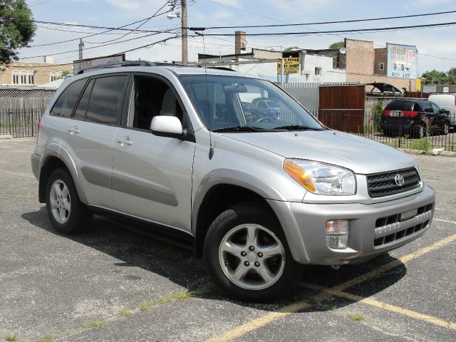 Toyota RAV4 2001 photo 2