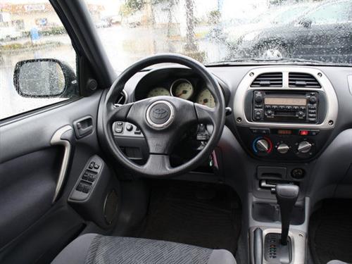 Toyota RAV4 2002 photo 1