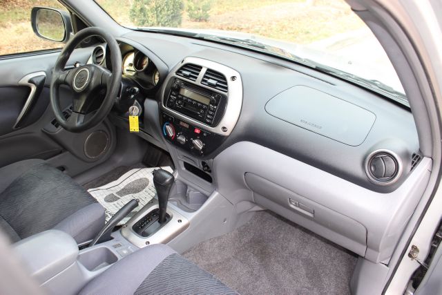 Toyota RAV4 2002 photo 2