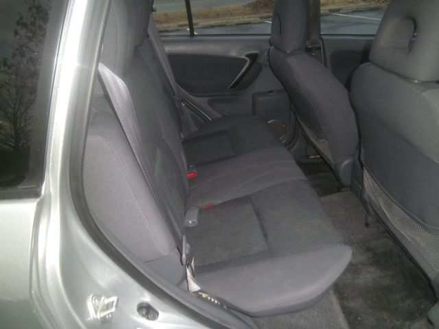 Toyota RAV4 2002 photo 2