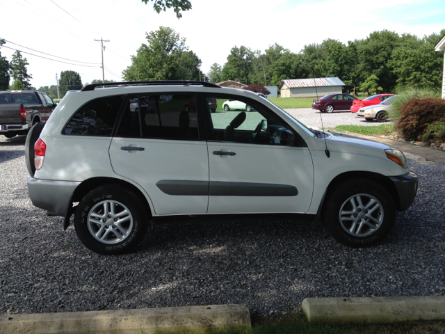 Toyota RAV4 2002 photo 2