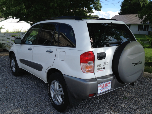 Toyota RAV4 2002 photo 3