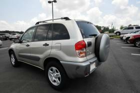 Toyota RAV4 2002 photo 1