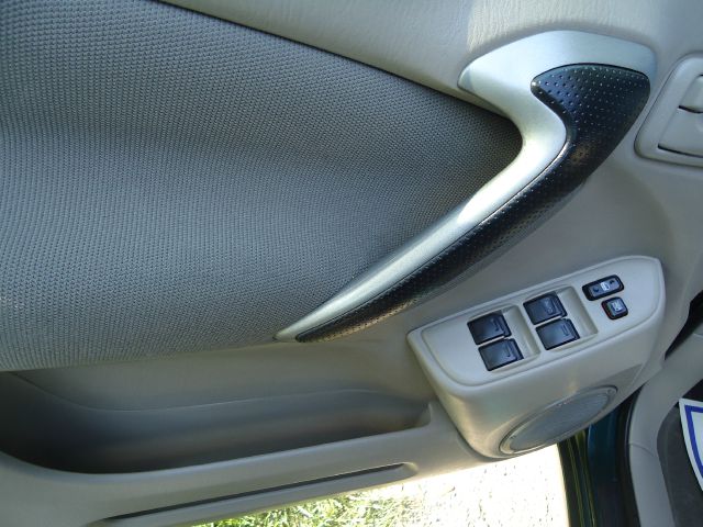 Toyota RAV4 2002 photo 2