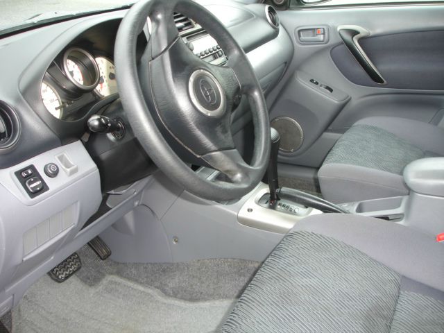 Toyota RAV4 4wd SUV