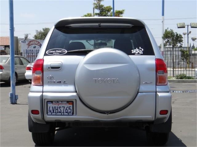 Toyota RAV4 2002 photo 2