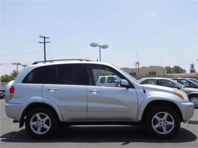 Toyota RAV4 2002 photo 4